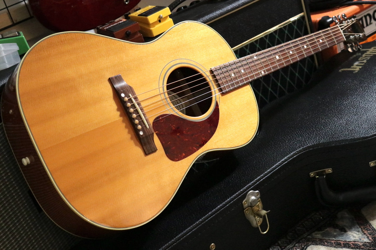 Gibson LG-2 American Eagle Antique Natural 2016