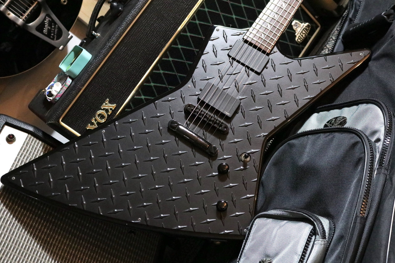 ESP JH-2 (James Hetfield Diamond Plate Explorer) Limited Model