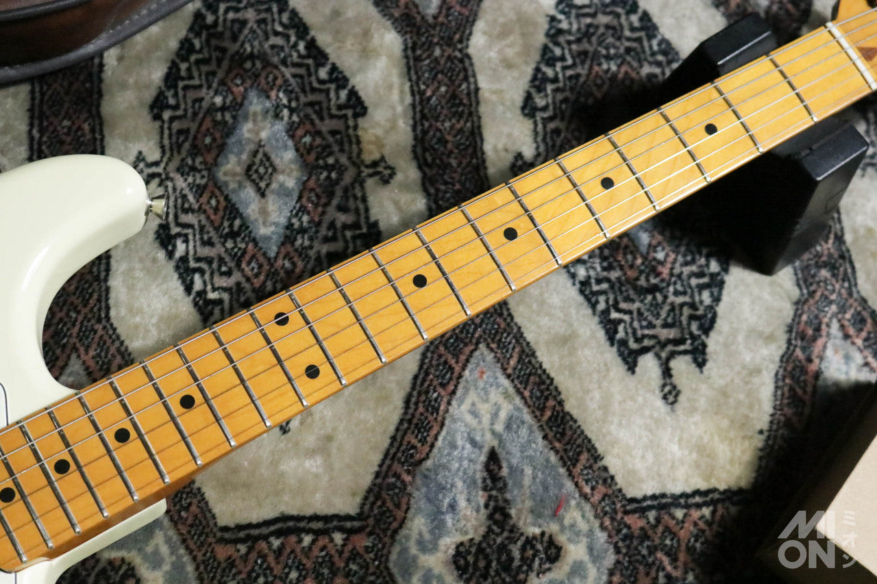 Fender Japan Stratocaster HSS w/ Monty's Guitars Retro Wind Pickups SSH Raw Nickel Set