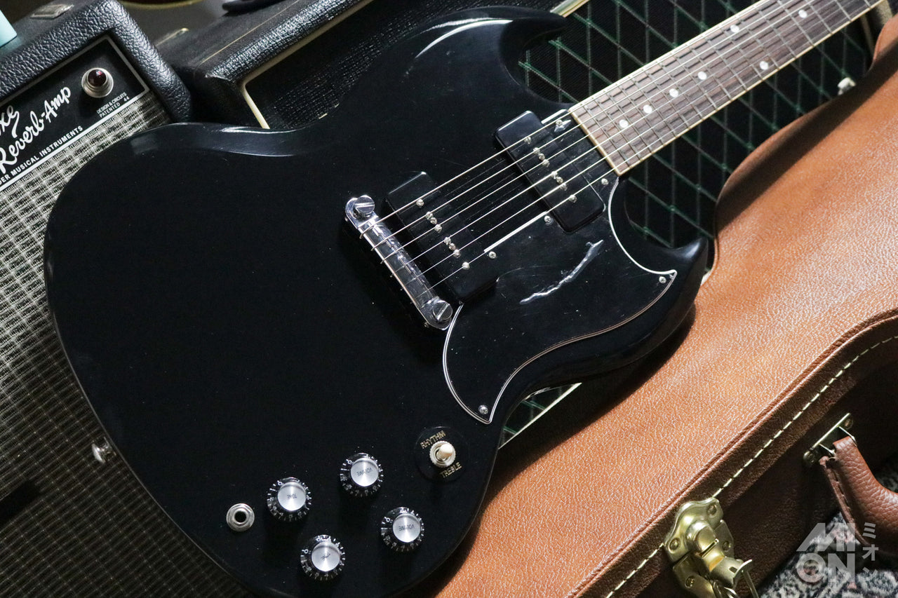 Gibson SG Special Ebony 2021 w/ Monty's Leviathan P90 Set