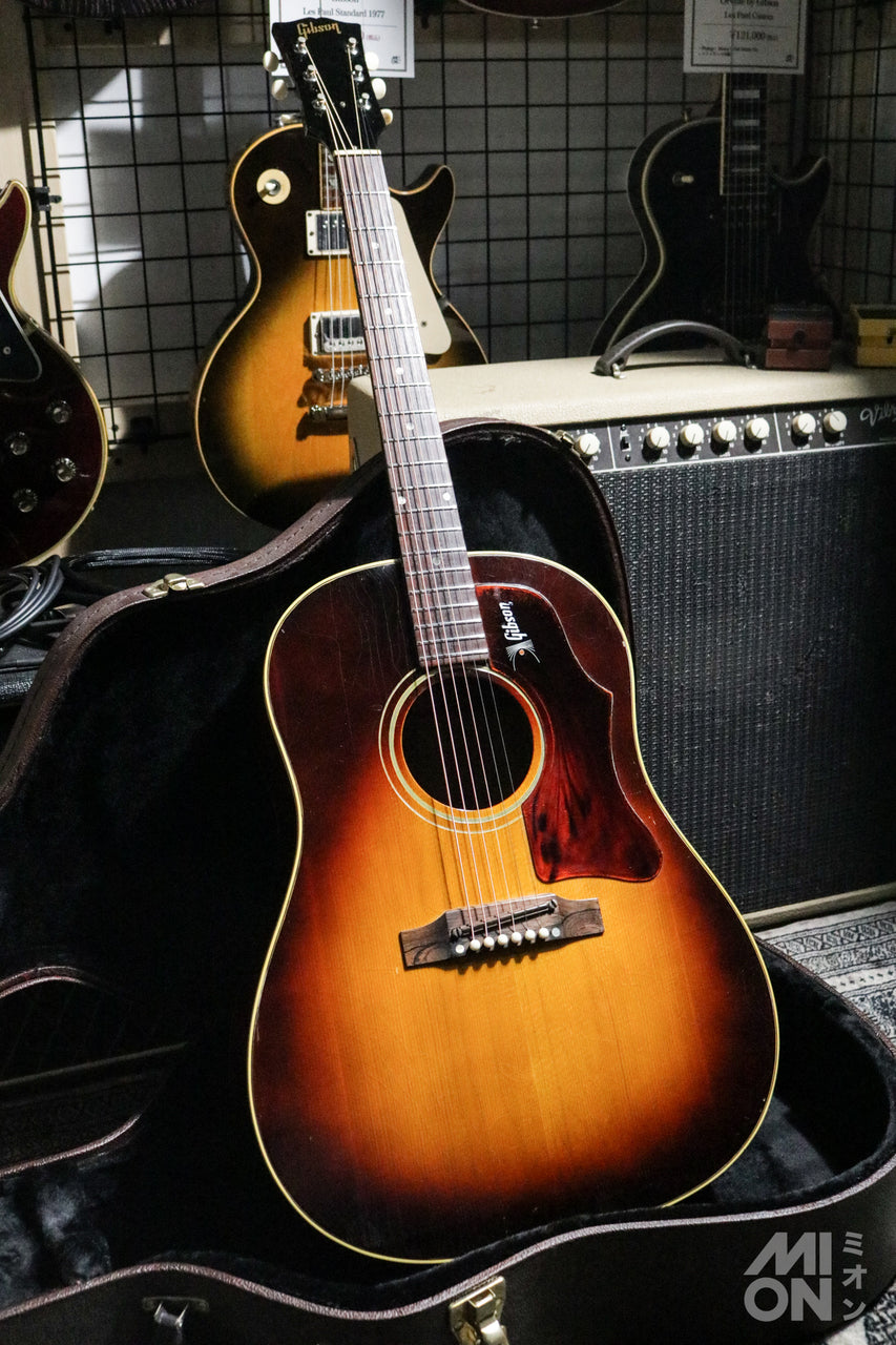 Gibson J-45 ADJ 1966-1969