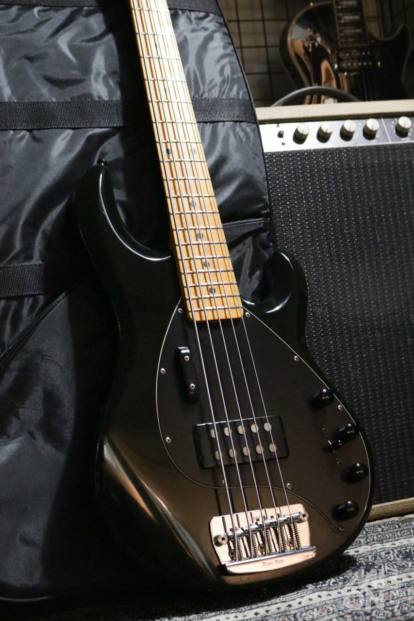 MUSIC MAN StingRay 5 String H Maple Neck 1989 Black