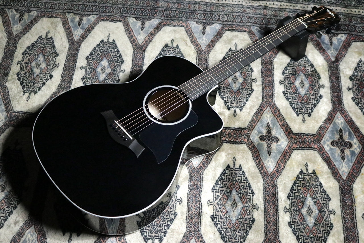 Taylor 【Demo Video Available】 214ce-BLK Plus【Taylor-Authorized Repair Technician on Staff】