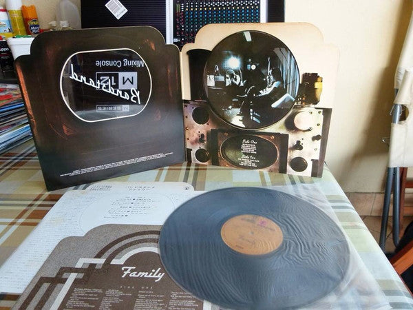 Master Release: Bandstand by Family (6)