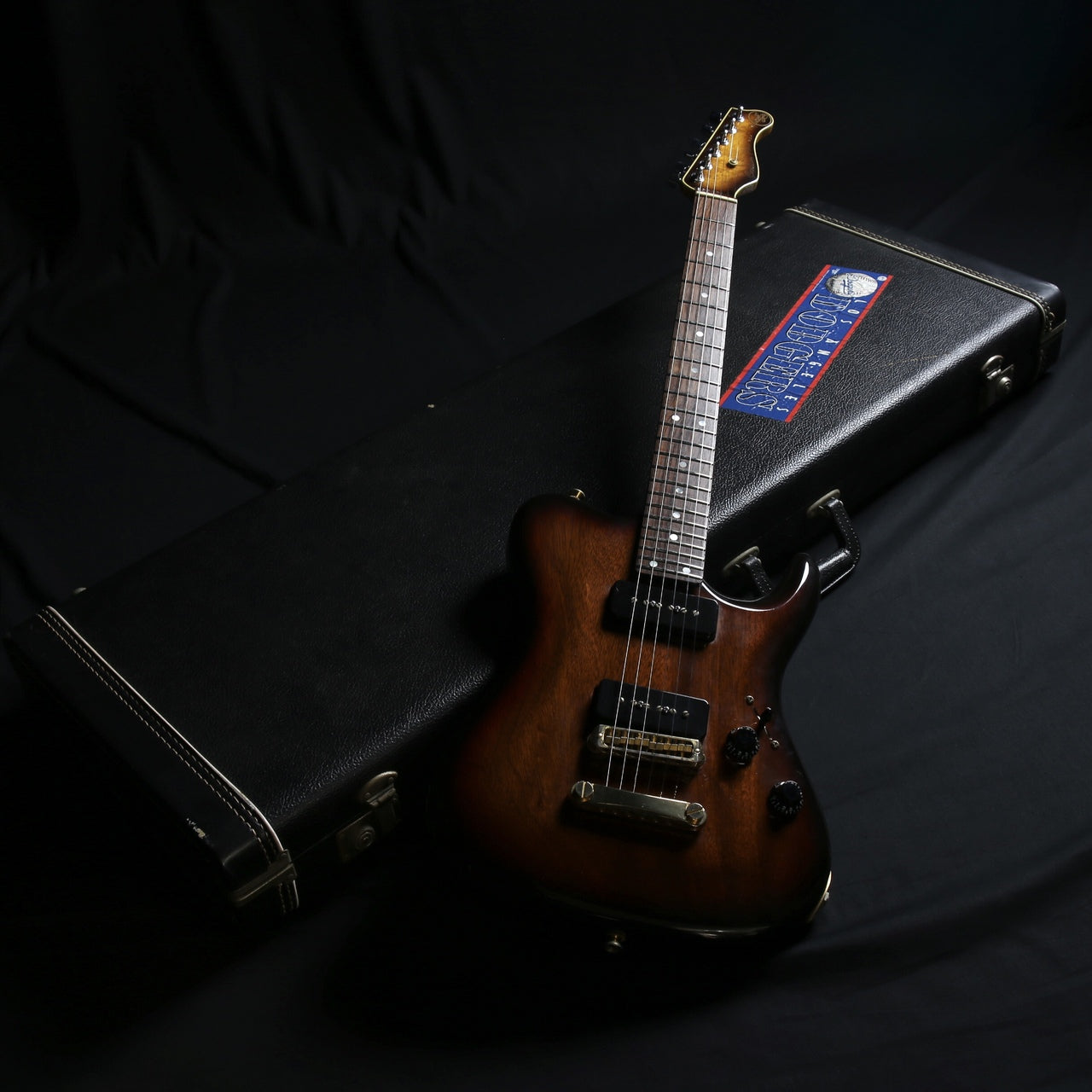 Valley Arts Custom Pro USA Larry carlton