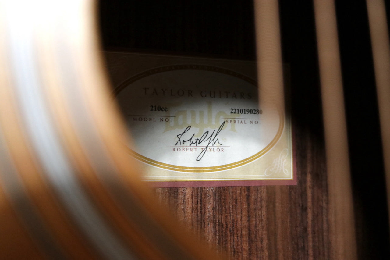 Taylor 210ce ES2 2020 [Taylor certified repairman store]