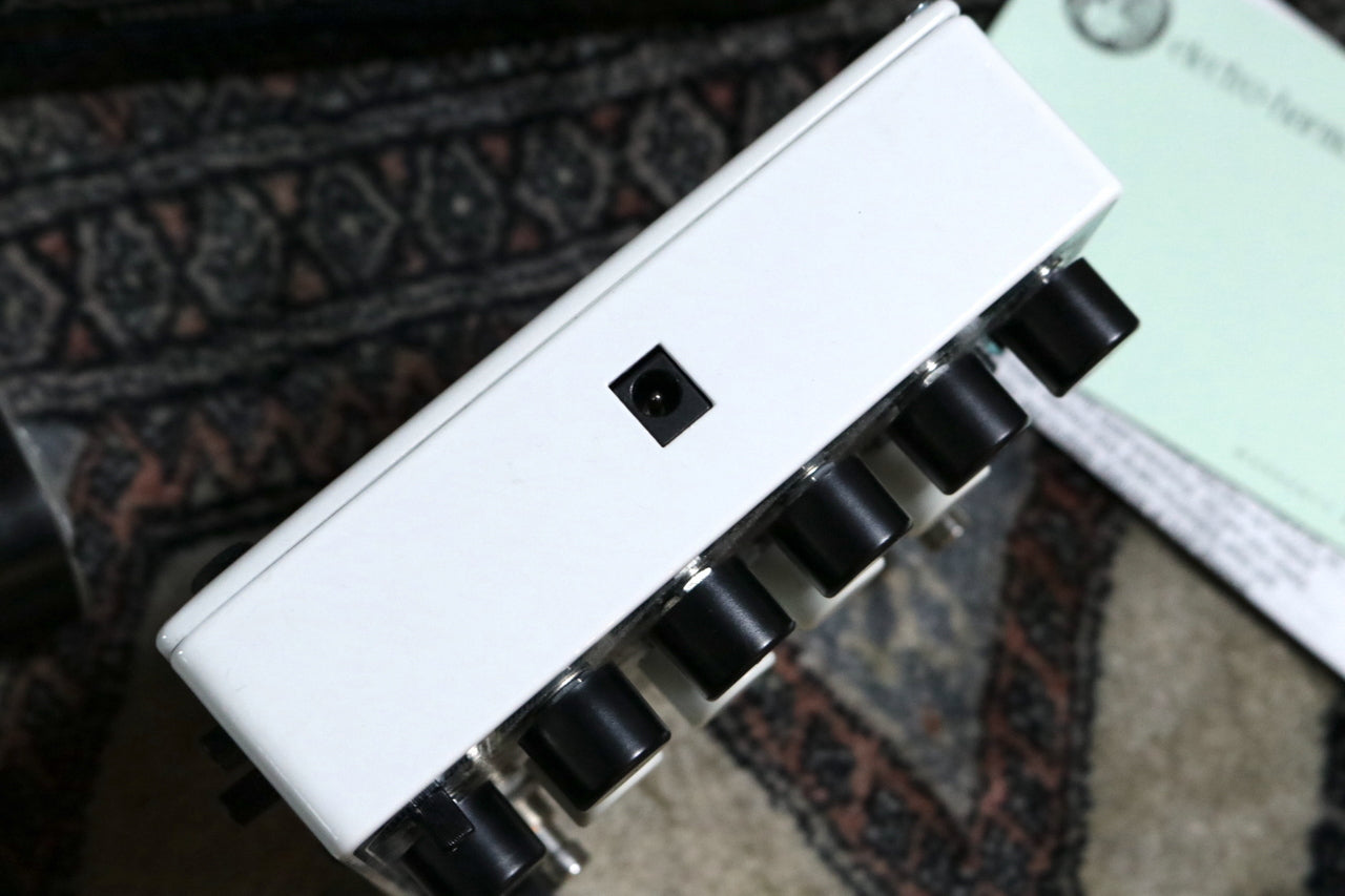 Electro-Harmonix Battalion Bass Preamp & DI