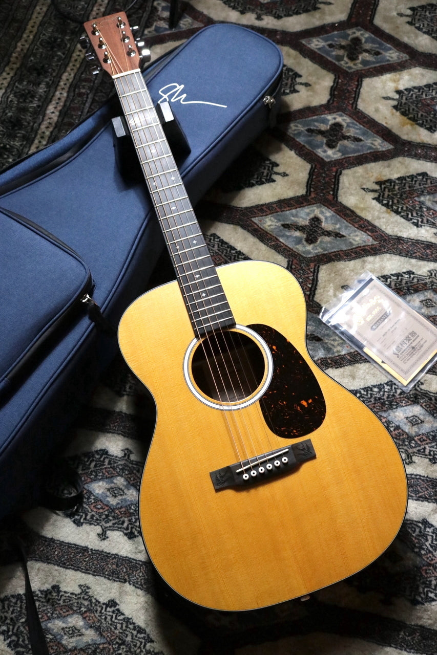 Martin 000Jr-10E Shawn Mendes 2023