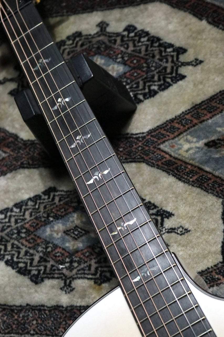 Taylor 50th Anniversary 614ce LTD Trans White with Edgeburst 2024 Limited [Taylor-certified repairman store]