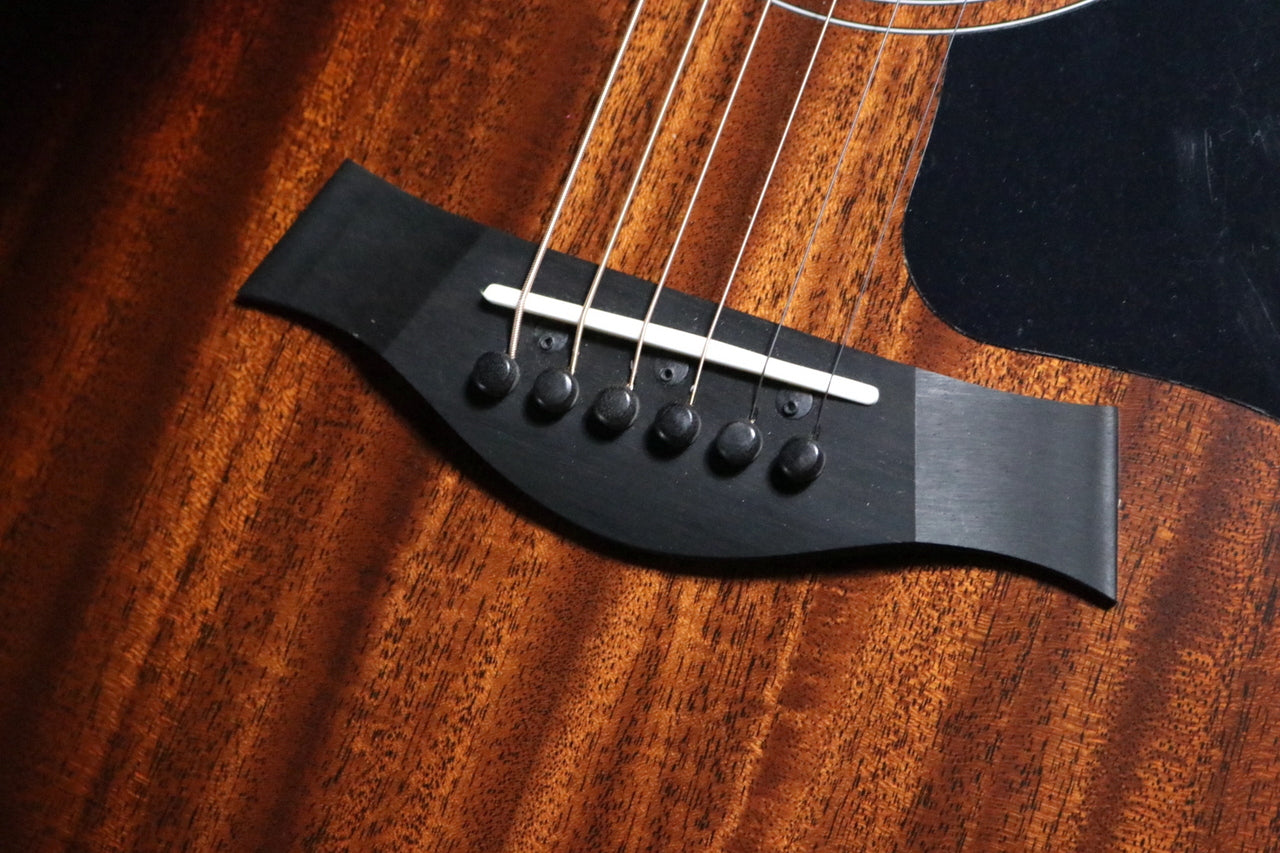 Taylor 322ce Mahogany V-Class [Taylor certified repairman store]
