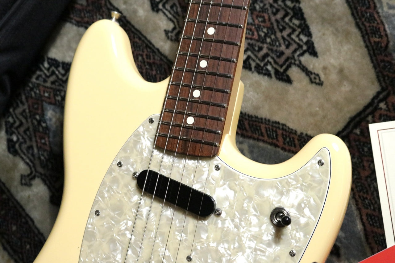 Fender American Performer Mustang RW VWT 2018