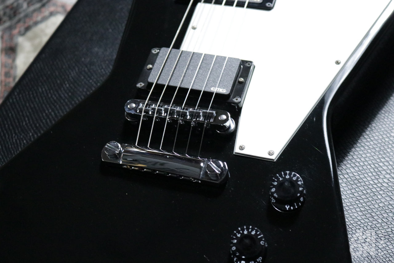 Gibson '76 Explorer 2012 Ebony w/ EMG 81 & 85 Pickups