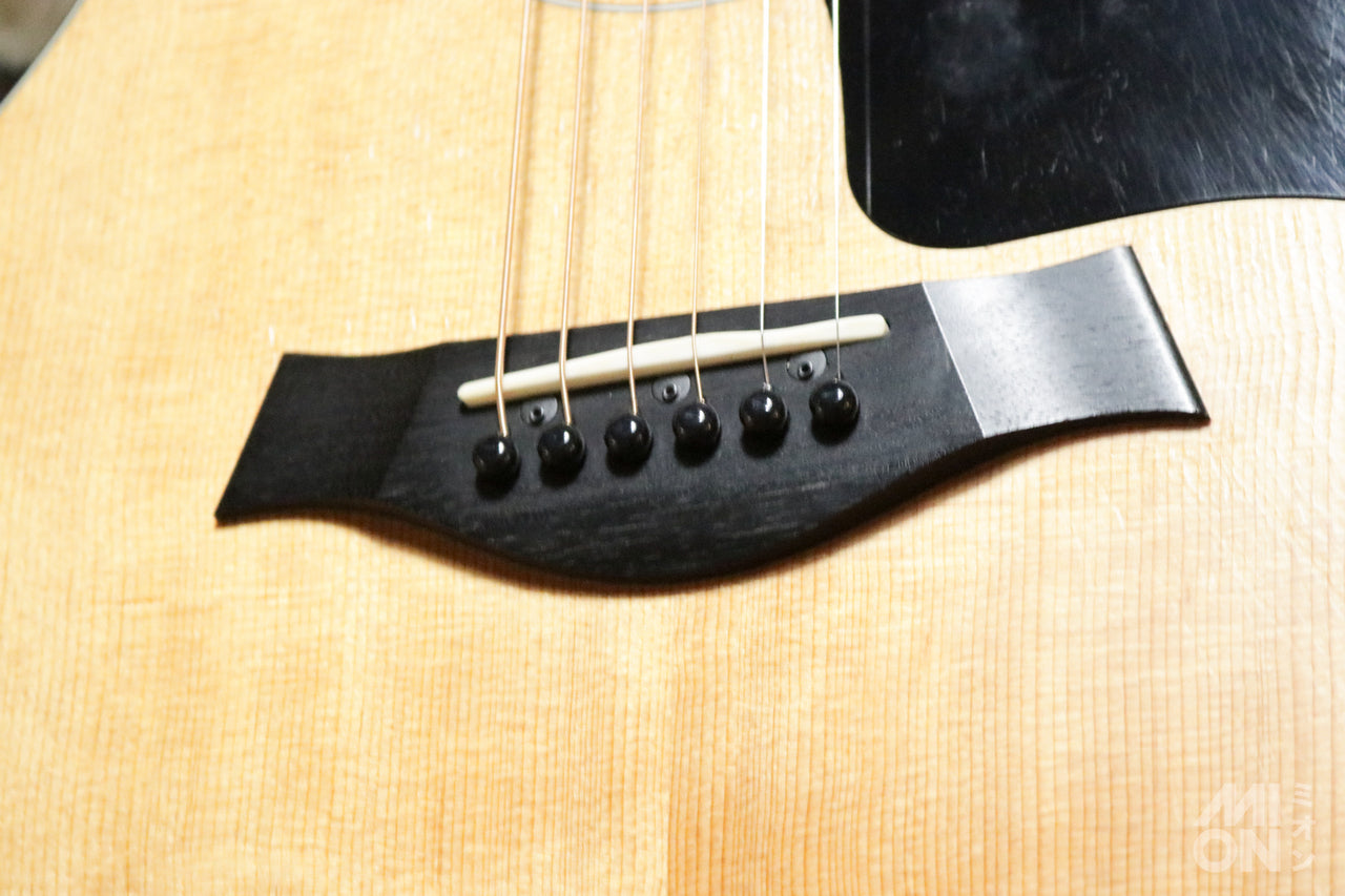 Taylor [Trial video included] 114ce Walnut 2017 [Taylor certified repairman worker]