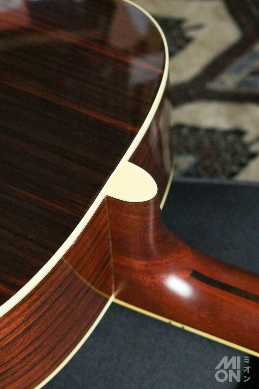 YAMAHA LL6 2006
