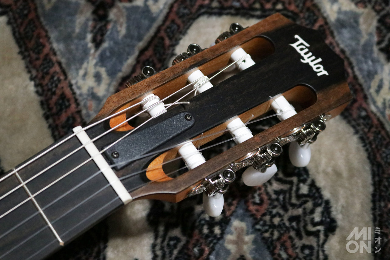 Taylor [Tested video included] 112ce-N [Latest Elemental Model] [Taylor-certified repairman worker]