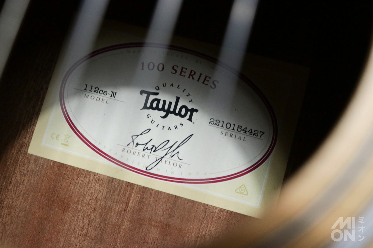 Taylor [Tested video included] 112ce-N [Latest Elemental Model] [Taylor-certified repairman worker]