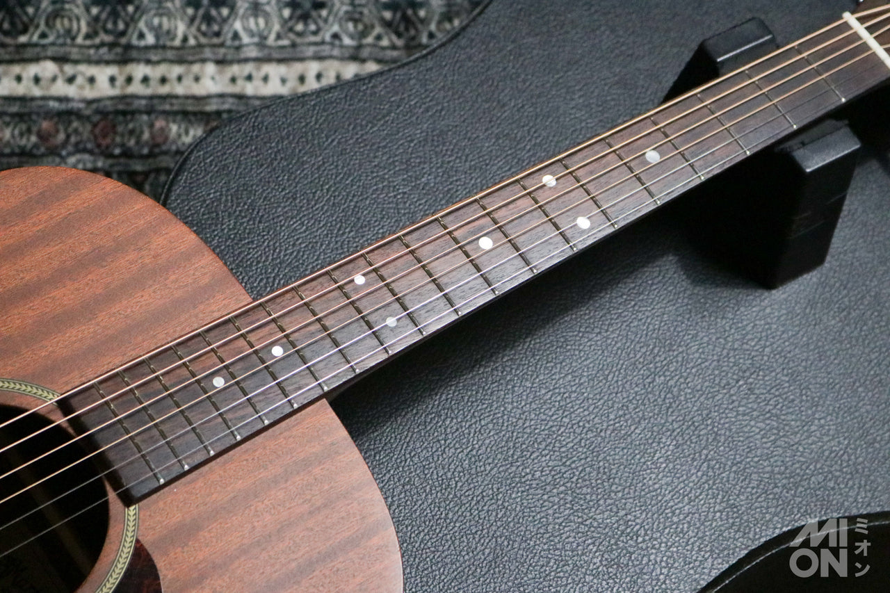 Martin D-15 2008