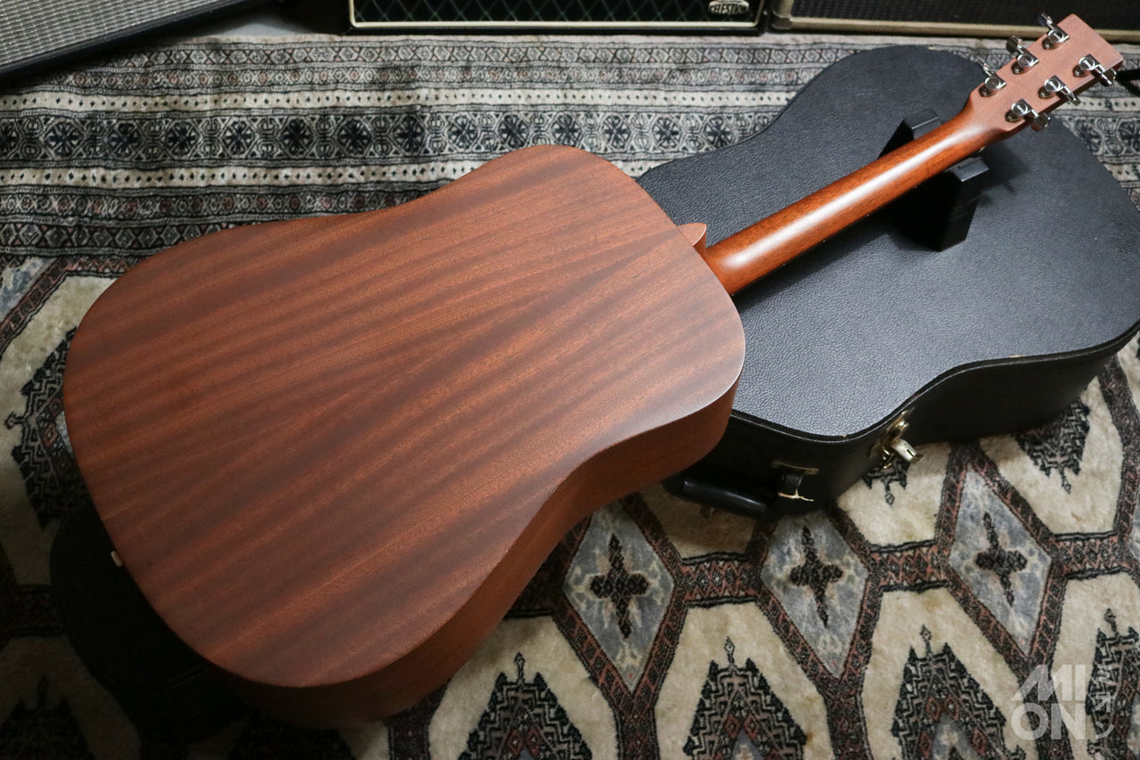 Martin D-15 2008