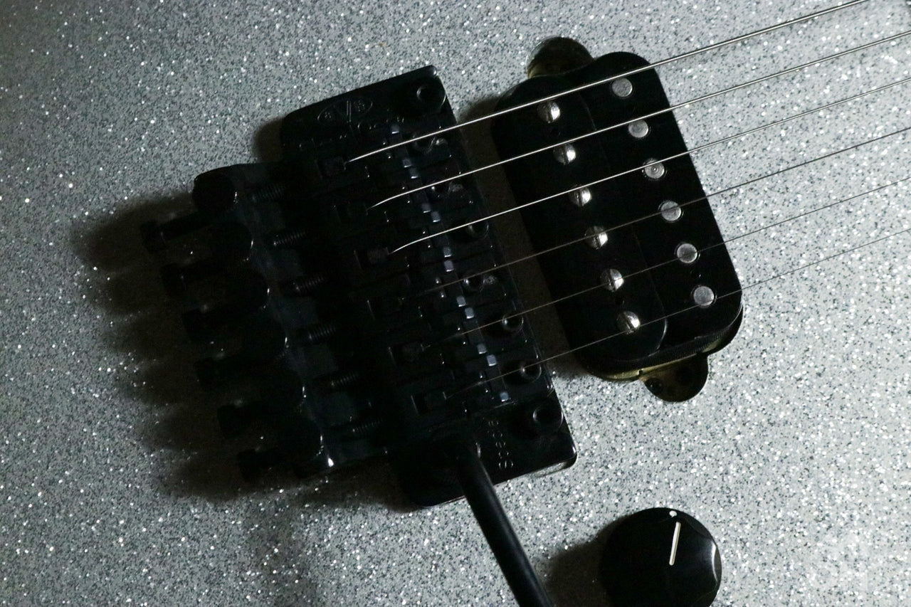 EVH Wolfgang WG Standard Silver Sparkle 2021