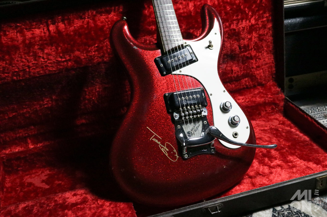 Mosrite Ventures Model 1965 Solid Red Sparkle #3085