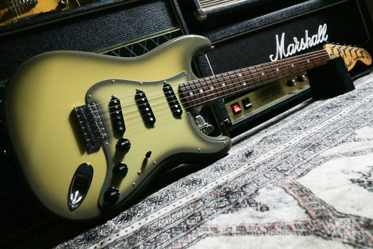 Fender Japan Antigua Stratocaster 2002-2004