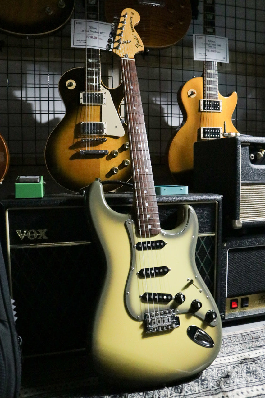 Fender Japan Antigua Stratocaster 2002-2004