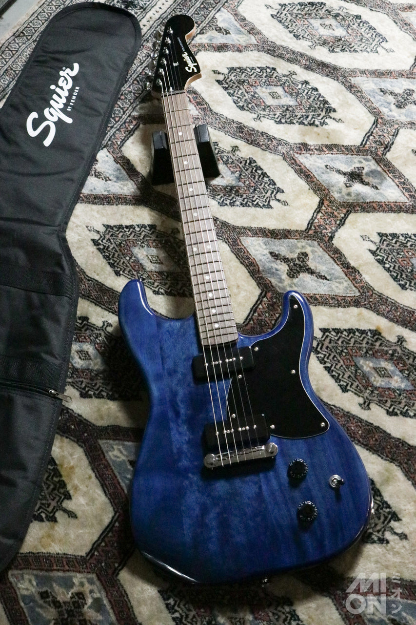 Squier by Fender Limited Edition Paranormal Strat-O-Sonic Sapphire Blue Transparent 2024