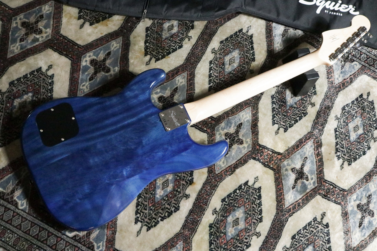 Squier by Fender Limited Edition Paranormal Strat-O-Sonic Sapphire Blue Transparent 2024